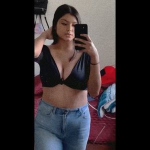 Meet your Posher, Dulce